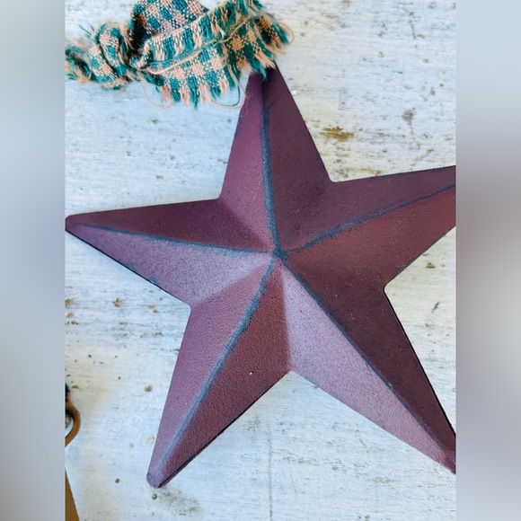*Hanging Metal Primitive Stars With Gingham Hanger 3.75” Set of Three - Picture 14 of 17